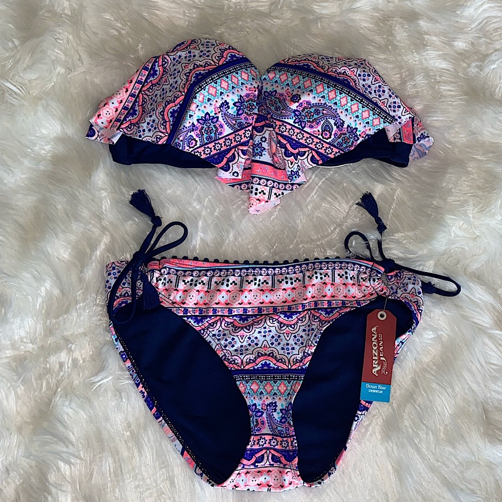 Arizona NWT blue & pink paisley boho patterned bikini size M L